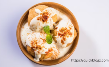 What are the ingredients of Dahi Bhalla?